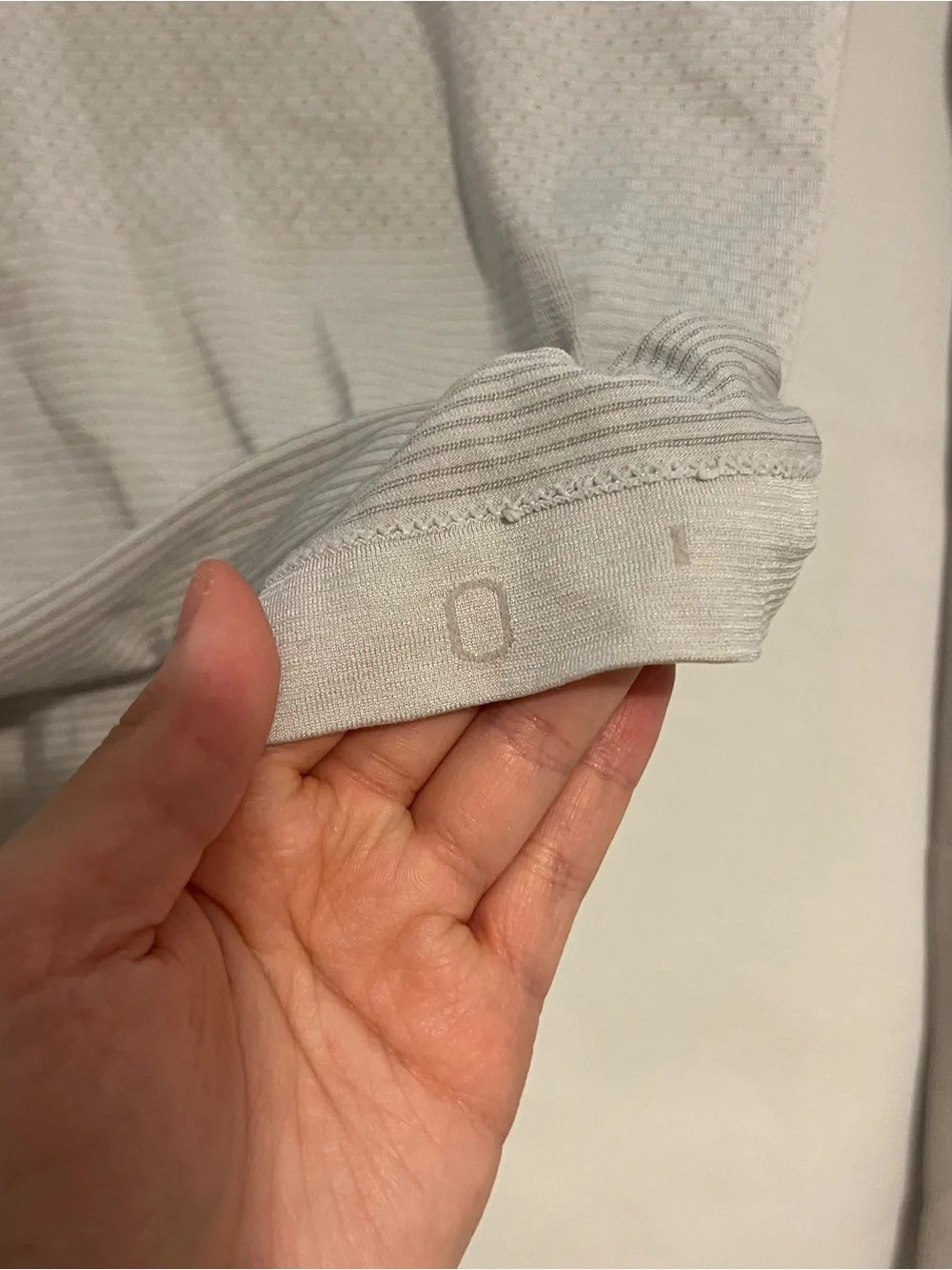 Lululemon Light Grey Swiftly Tech Long Sleeve Top